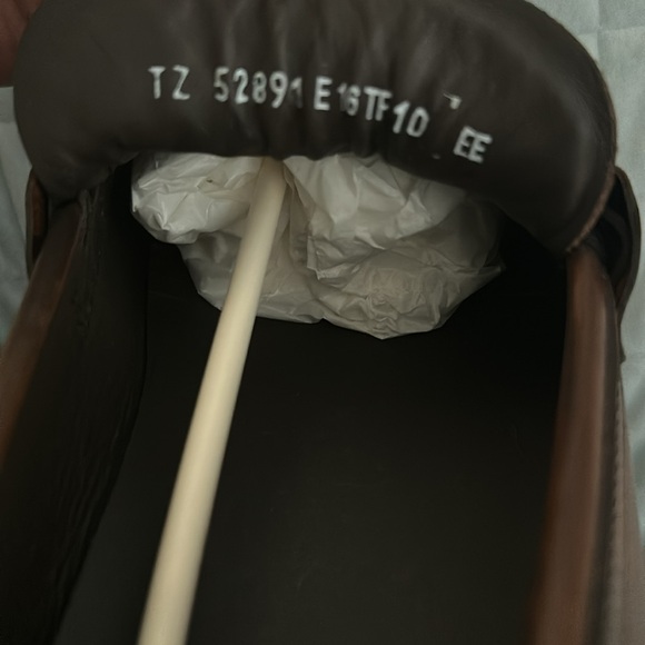 Salvatore Ferragamo Brown Leather Loafers with Woven Design - Picture 5 of 5